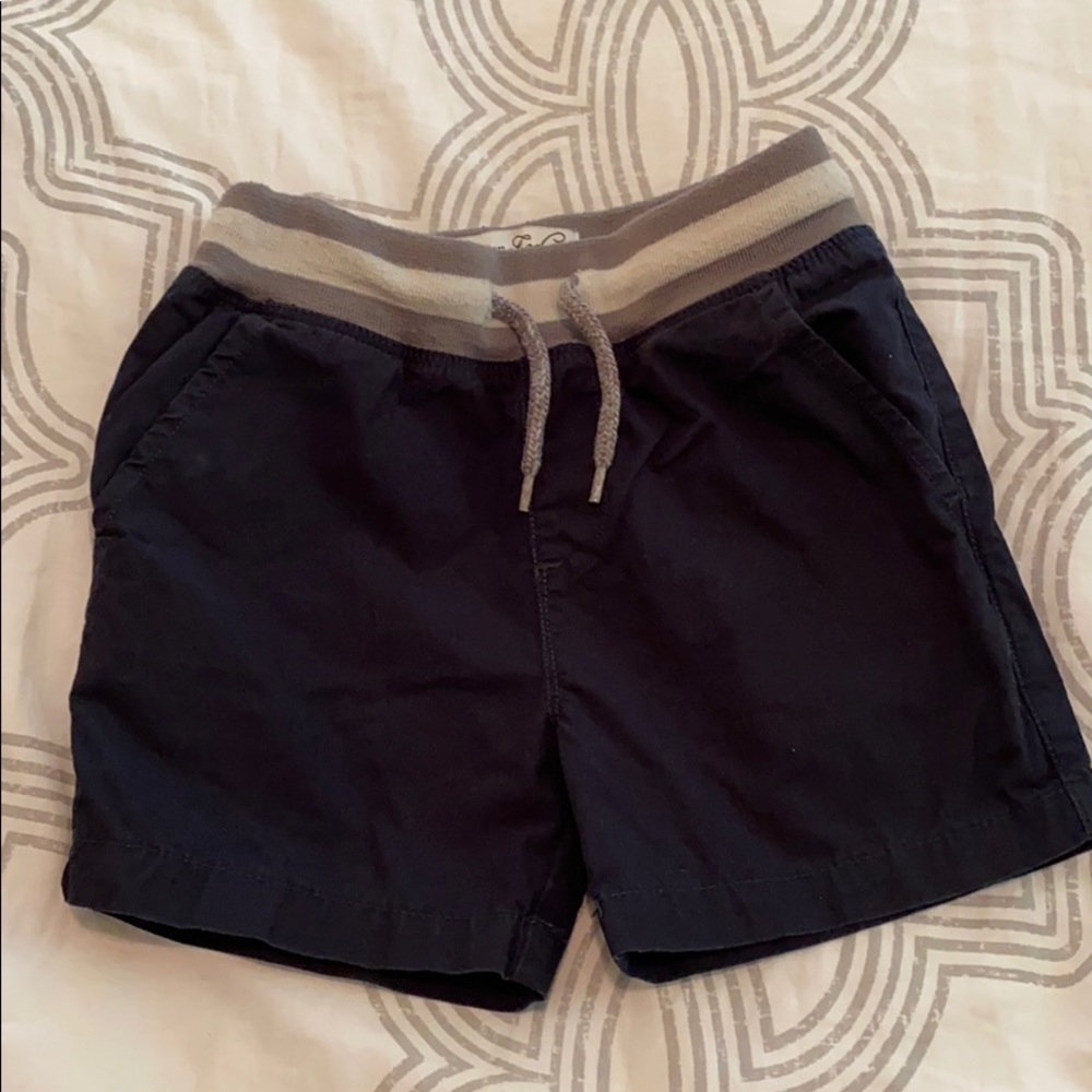 BNWOT Sovereign Code short baby 24m